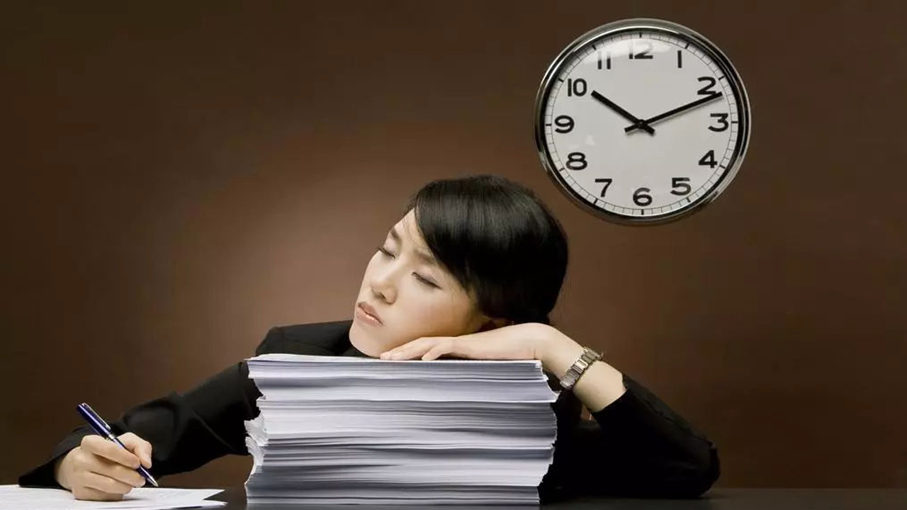 夜晚時(shí)間長(zhǎng)開(kāi)燈 容易長(zhǎng)胖