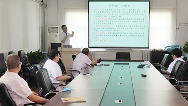 我院雷晉教授開(kāi)展細(xì)菌耐藥和抗菌藥物 合理應(yīng)用專(zhuān)題講座
